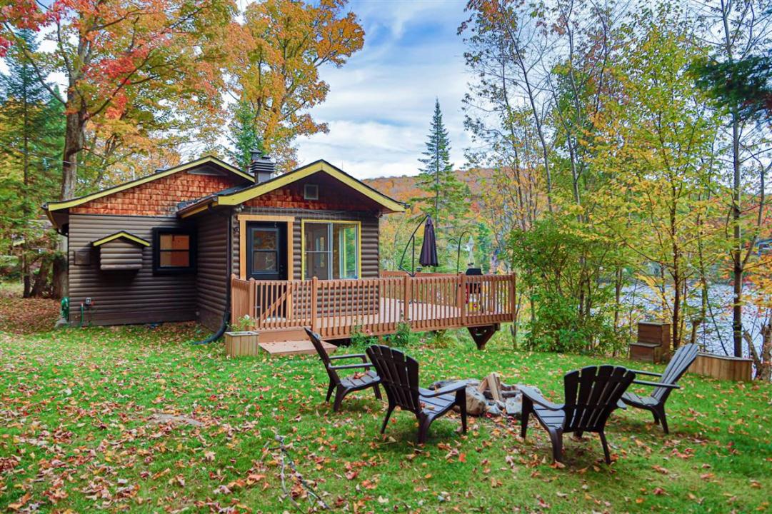 283 Ch. De Bellefeuille, Saint-Adolphe-d'Howard, Quebec J0T 2B0, Canadá