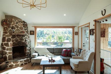 283 Ch. De Bellefeuille, Saint-Adolphe-d'Howard, Quebec J0T 2B0, Canadá