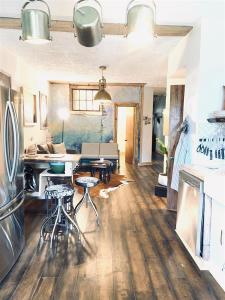 7506 Av. Casgrain, Montréal (Villeray/Saint-Michel/Parc-Extension), Quebec H2R 1Y8, Kanada