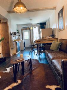 7506 Av. Casgrain, Montréal (Villeray/Saint-Michel/Parc-Extension), Quebec H2R 1Y8, Kanada