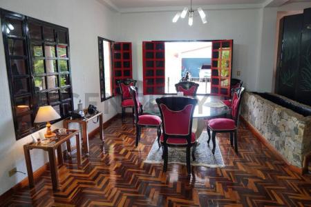 principal Casa en venta de tres niveles en Merida, La Azulita, Mérida 00001, Venezuela
