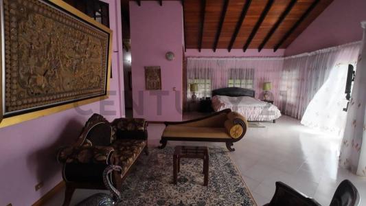 principal Casa en venta de tres niveles en Merida, La Azulita, Mérida 00001, Venezuela