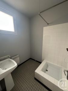 St Juery, Midi-Pyrénées 81160, Pháp