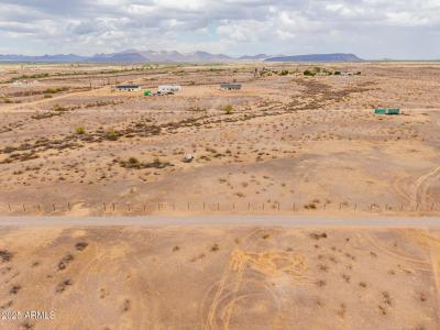 N 373RD Avenue 68, Tonopah, Arizona 85354, USA