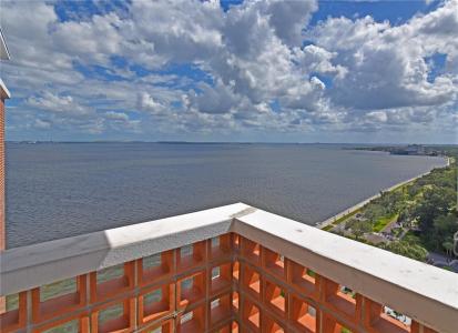 4015 Bayshore  Blvd #17F, Tampa, Florida 33611