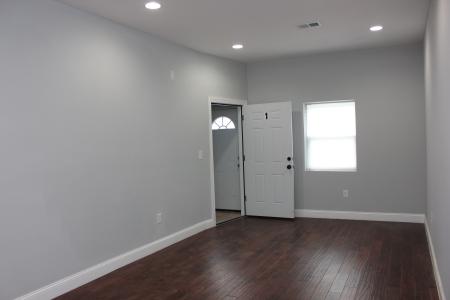 6736 Torresdale Avenue, Philadelphia, Pensylwania 19135, USA