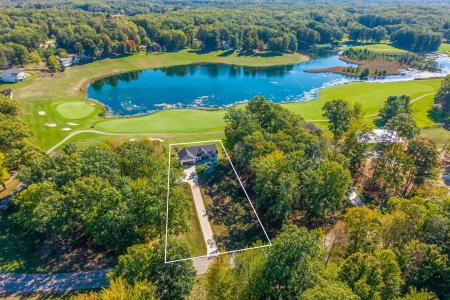 9444 Stonebridge Drive, Canadian Lakes, Michigan 49346, USA