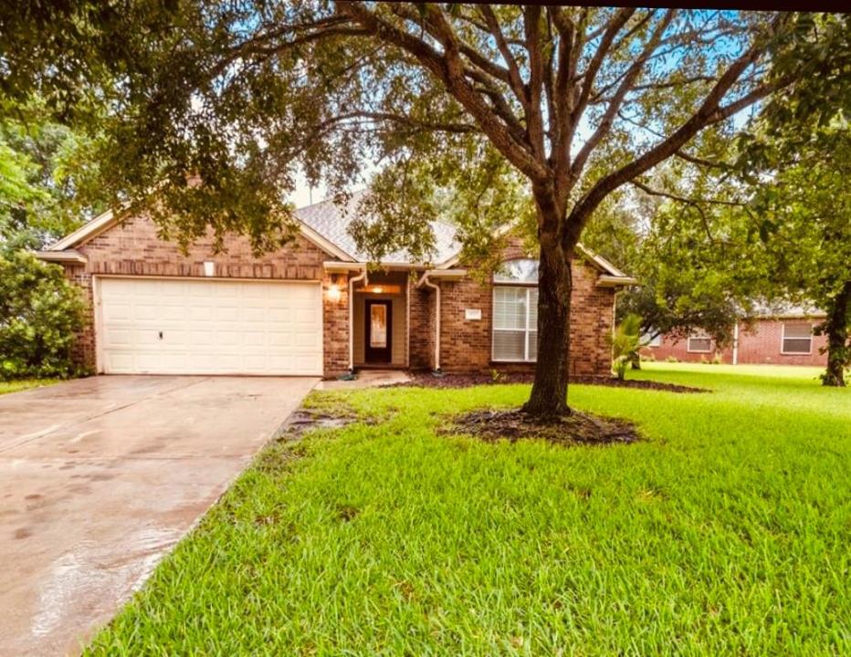 931 Opal Chase Drive, Richmond, Texas 77469