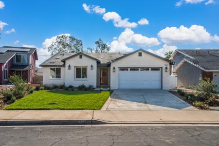 12178 Zinnia St, Moreno Valley, Californie 92557, États-Unis