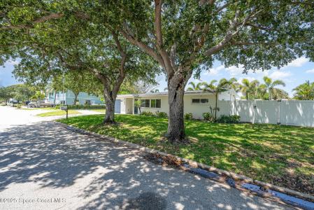 8103 Magnolia Avenue, Cape Canaveral, 佛羅里達州 32920, 美國