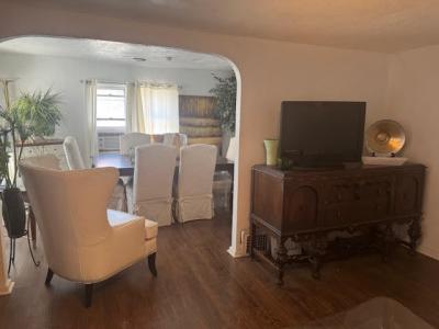 1339 W Juneau Ave, Milwaukee, ولاية ويسكونسن 53223, الولايات المتحدة