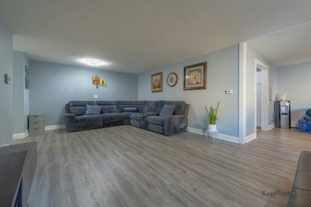 700 W Dempster Street , E102, Mount Prospect, 일리노이 60056, 미국