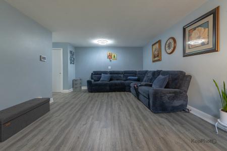 700 W Dempster Street , E102, Mount Prospect, 일리노이 60056, 미국