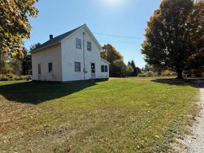 780 Durkee Road, Highgate, Vermont 05459, USA