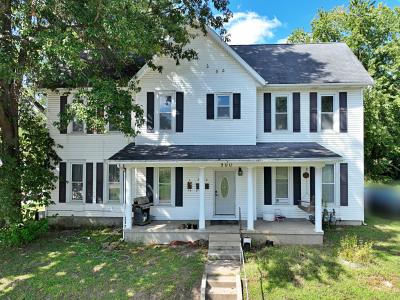 900 E Cherry Street, Petersburg, Indiana 47567, HOA KỲ