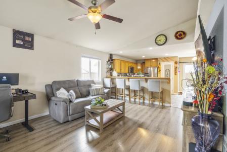 5656 MICKSHELLY, Klamath Falls, Oregón 97603, Estados Unidos