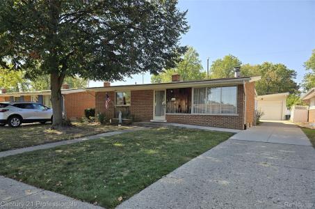 489 Henry Ruff Road, GardenCity, Michigan 48135, USA