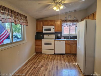 489 Henry Ruff Road, GardenCity, Michigan 48135, USA