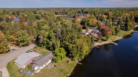 425 Atwood Drive, Prudenville, Michigan 48651, USA