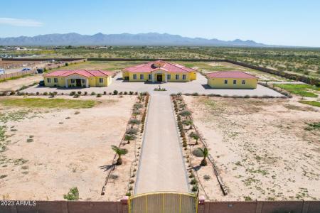 24235 W Pinnacle Vista Drive, Witmann, Arizona 85361, USA