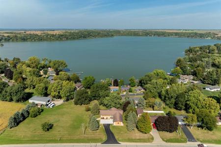 W2102 State Road 44, Markesan, Wisconsin 53946, Stati Uniti