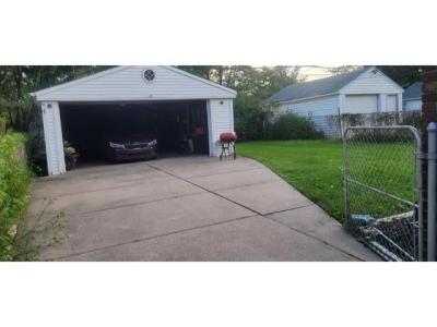 20506 Lochmoor, Harper Woods, Michigan 48225, Stati Uniti