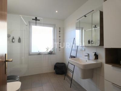 Uelzen, Niedersachsen 29525, Đức