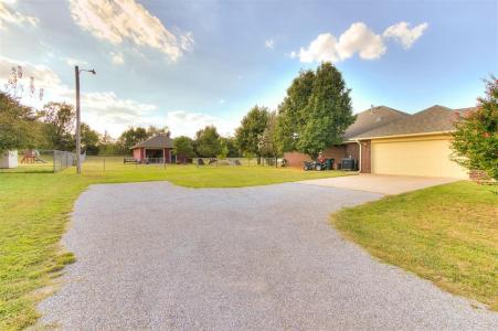 557 Locust Grove Drive, Blanchard, Oklahoma 73010