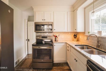 718 3rd Street, Jamestown, شمال داكوتا 58401, الولايات المتحدة