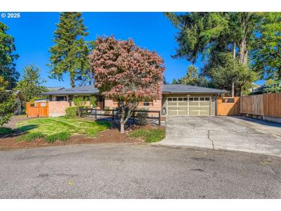 10311 NE Russell CT, Portland, Oregón 97220, Estados Unidos