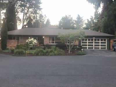 10311 NE Russell CT, Portland, Oregón 97220, Estados Unidos