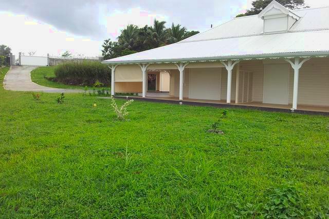 PETIT BOURG - Tabanon, Chemin de Bel Air Desrozieres, Bel Air-Desrozieres, Petit-Bourg 97170, Guadalupe