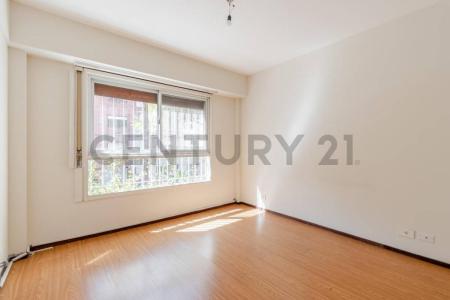 Arenales 2169, San Isidro, GBA Norte 00001, Argentina