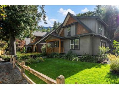 43425 BLUE GROUSE LANE, Lindell Beach, British Columbia V2R 0X8, Canada