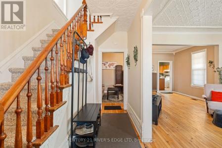 453 MAY STREET, North Dundas, Ontario K0C 2K0, Canada