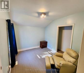 38 MAIN STREET, Kincardine, Ontario N0G 2T0, Canada