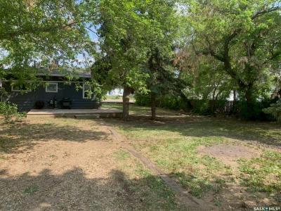 4906 52ND STREET, Macklin, Saskatchewan S0L 2C0, Canada
