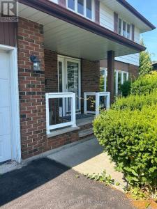349 CARNABY COURT, Oshawa (centennial), Ontario L1G 6N7, Canadá