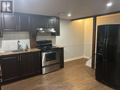 349 CARNABY COURT, Oshawa (centennial), Ontario L1G 6N7, Canadá