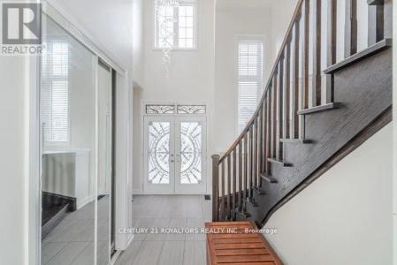 77 ENFORD CRESCENT, Brampton (northwest Brampton), Ontario L7A 0G1, Kanada