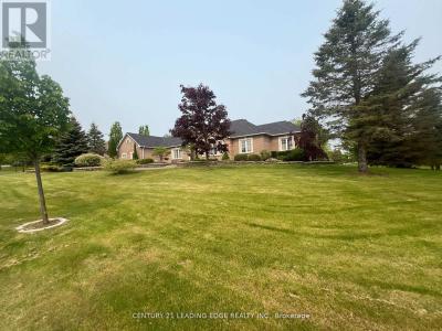 2 DEER RIDGE ROAD, Uxbridge, Ontario L0C 1A0, Kanada