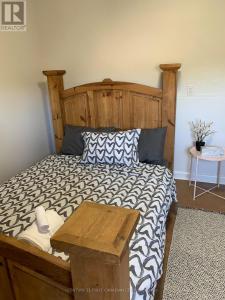 14 CRAIG STREET, London South (south F), Ontario N6C 1E8, Canada