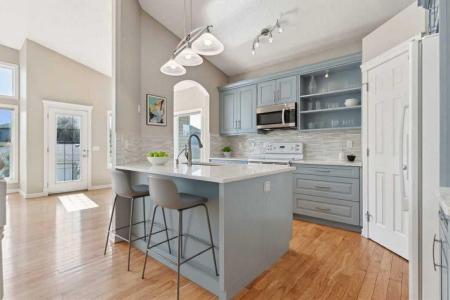 191 WEST SPRINGS CLOSE SW, Calgary, Alberta T3H 5G6, Canada