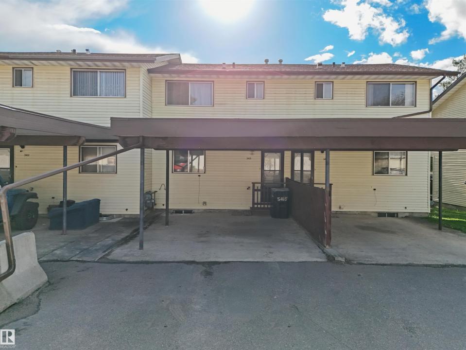 5415 45 AVENUE, Drayton Valley, Alberta T7A 1K6, Canadá
