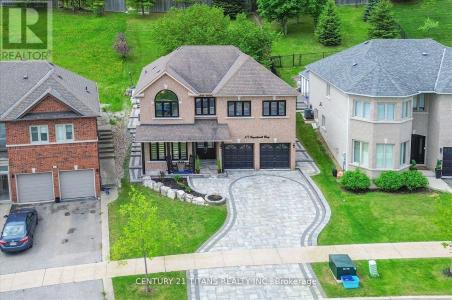 577 ROYALPARK WAY, Vaughan (elder Mills), Ontario L4H 1K2, Canada