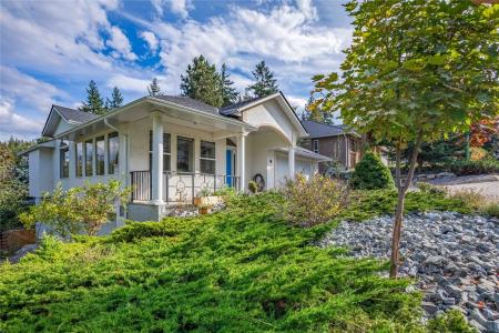 311 WOODPARK CRESCENT, Kelowna, British Columbia V1V 2A9, Canada