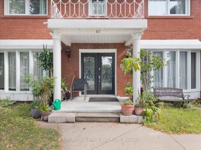 67 ELMHURST DRIVE, Hamilton, Ontario L8T 1C5, Canadá