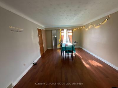 2 TRELAWN PARKWAY E, Welland, Ontario L3C 1W3, Canada