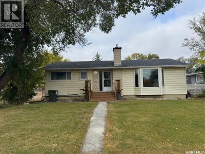 1811 91ST STREET, North Battleford, Saskatchewan S9A 0A6, Canadá