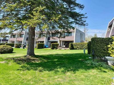 1 PARADISE BOULEVARD S, Ramara, Ontario L0K 1B0, Canadá